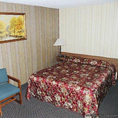 Motel Nicholas Омак Номер фото